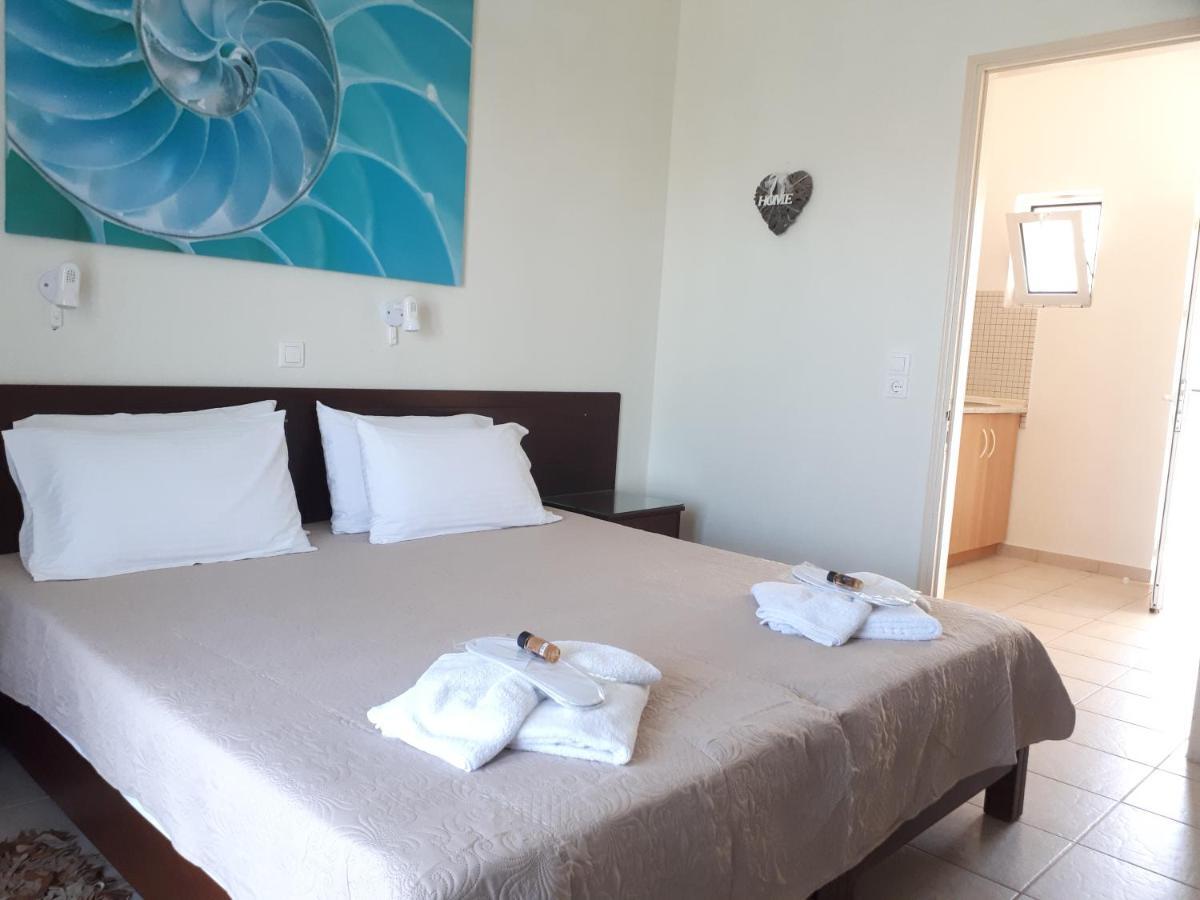 Metaxa Apartments Kávos Esterno foto